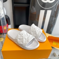 Louis Vuitton Slippers